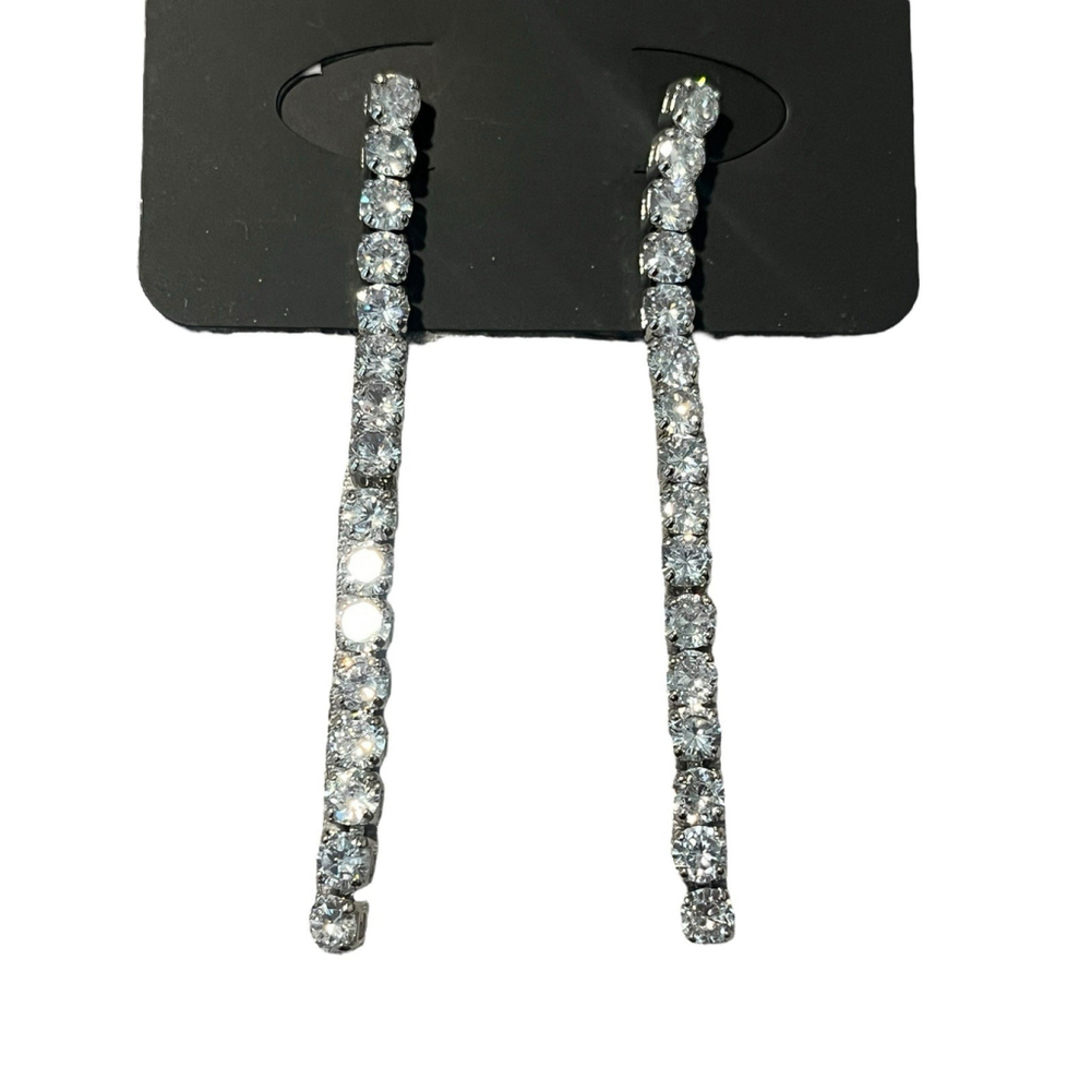 AKIRA Chandelier Drop Earrings Cubic Zirconia 2.5 Inch New - Picture 2 of 5